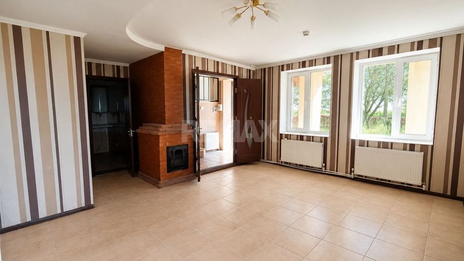 Casă în Doroțcaia – 170 m² | 13,71 ari | 6 camere + living - Poză 7