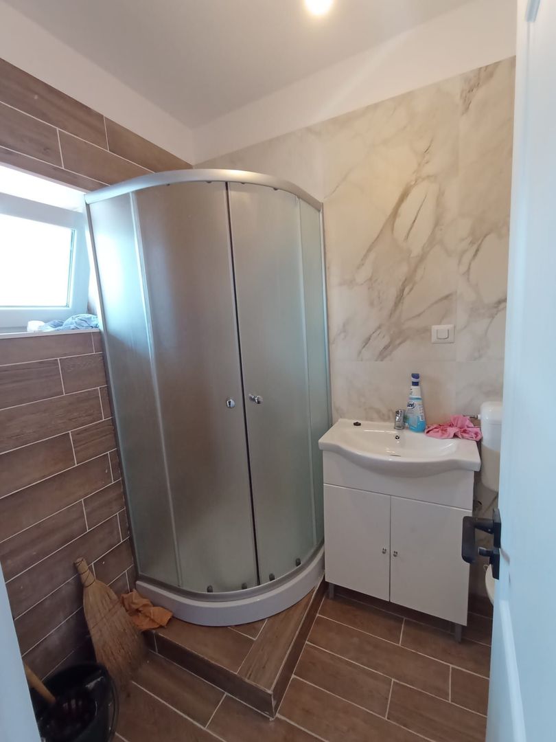 Bucurestii noi Pajura 1 Mai - Poză 2