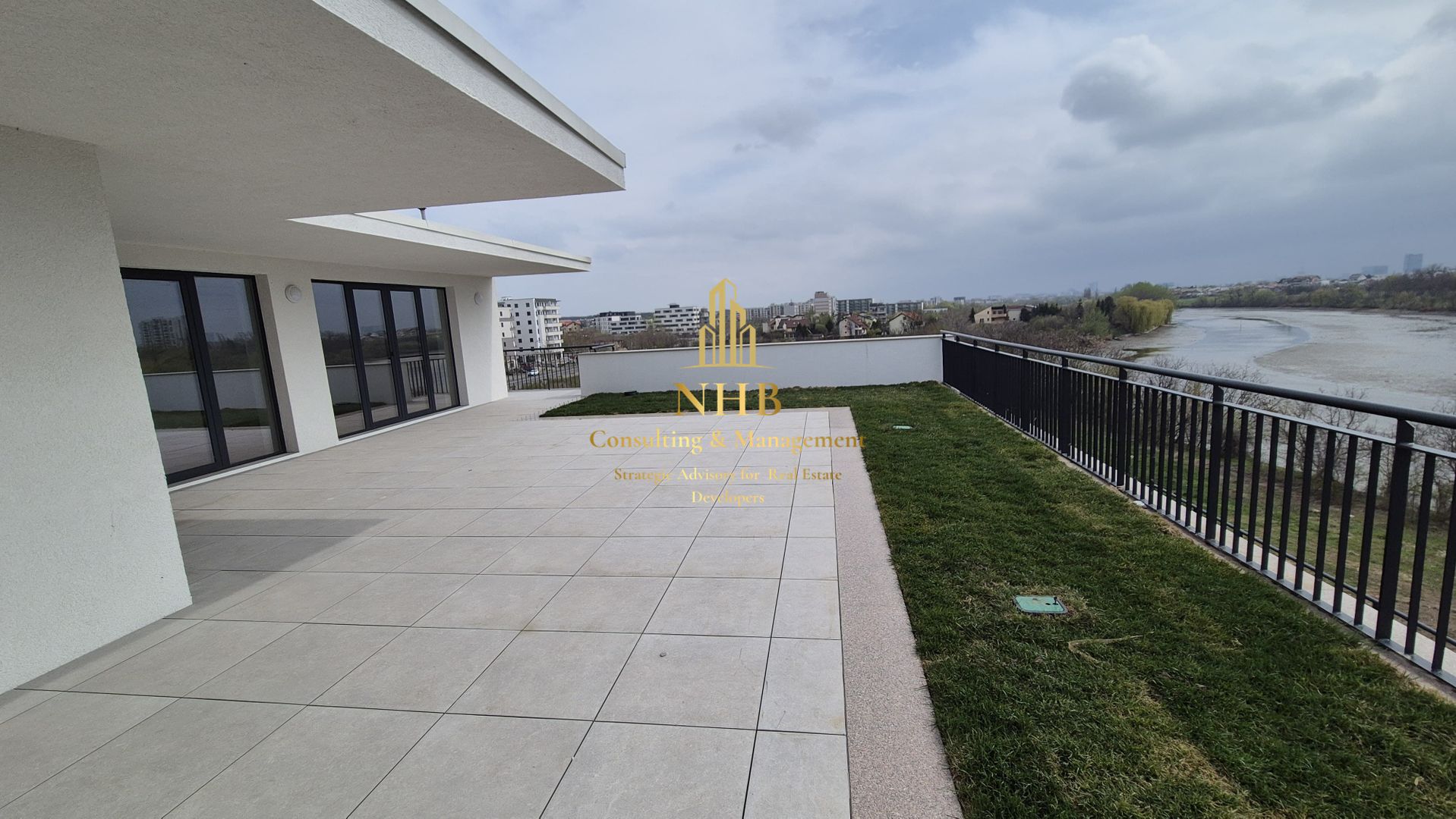 Penthouse 4 camere, 4 bai, 166 mp, terasa 145 mp - metrou Starulesti - Poză 23