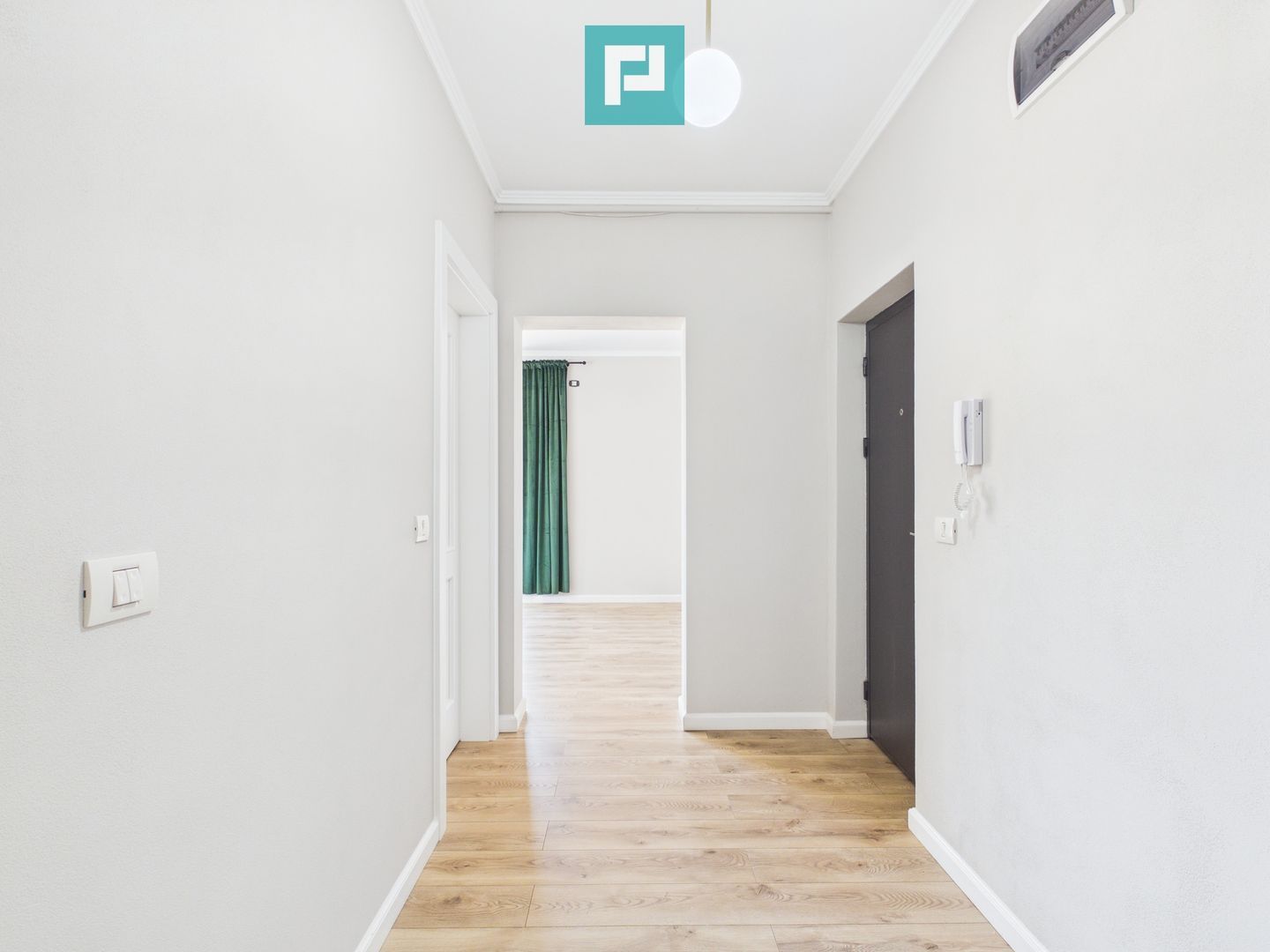 Apartament de lux cu 2 camere in Giroc - Poză 9