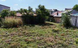 Teren de casa langa lac si metrou - Poză 12