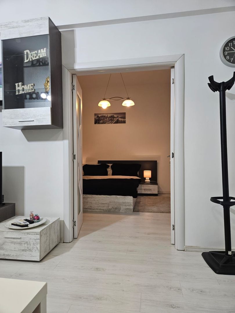 2 camere | Ultracentral | Magheru | Romana - Poză 9