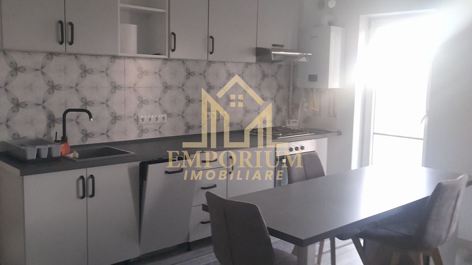 Apartament 3 camere decomandat in cartierul Turnisor - Poză 2