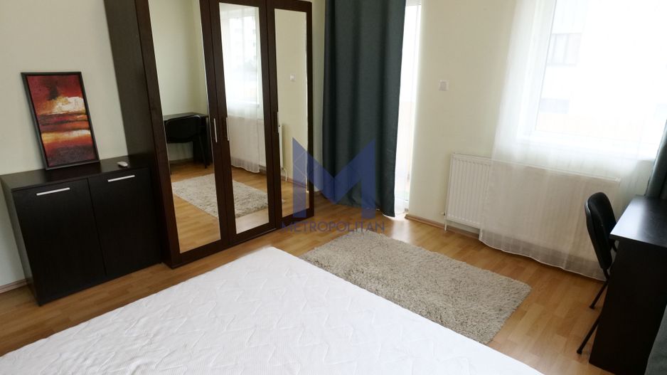 De închiriat apartament luminos 3 camere - Poză 13