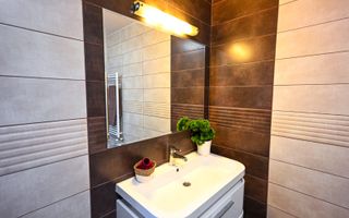 Casa de vanzare| Chiajna | 5 camere - Poză 12