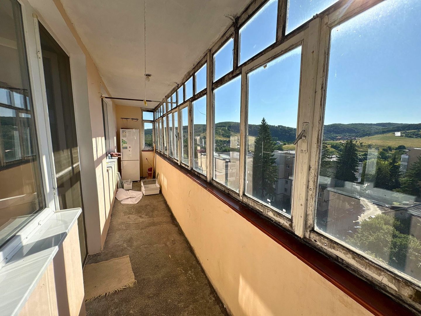 Apartament 2 camere 47,5 M² + balcon 7,5 M² cu priveliste Simeria - Poză 10