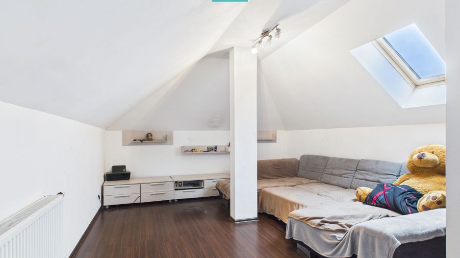 Casă individuală spațioasă, la 10 km de Timișoara - Poză 22