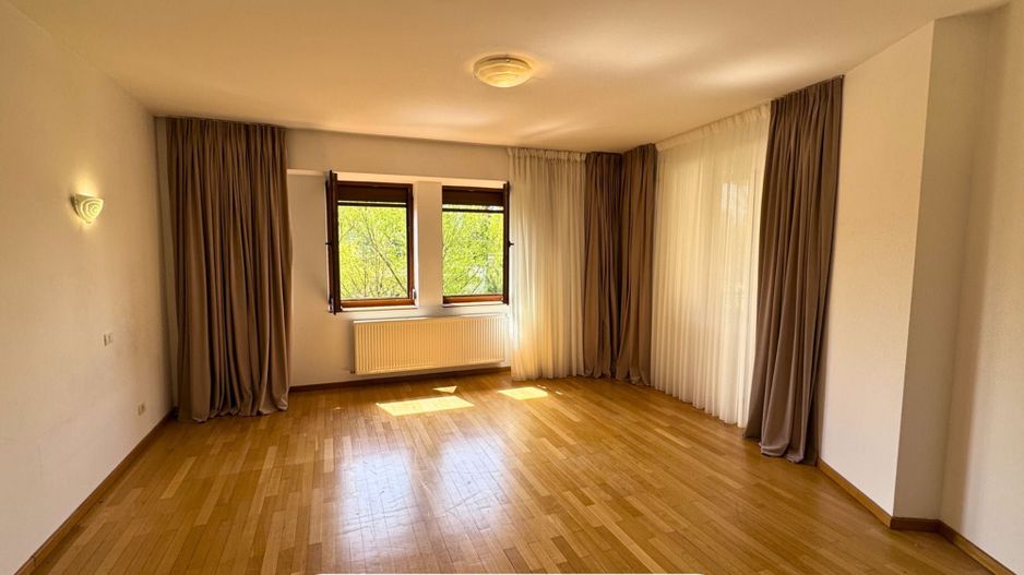 Vilă 6 camere Pipera| Iancu Nicolae | vedere lac | curte 200 mp - Poză 5