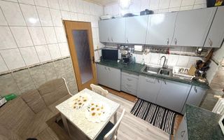 3 camere semidecomandat etaj 3 mobilat utilat - Valea Rosie - 69mp - Poză 4