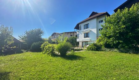 Strada Grigore Ureche / Casa de vanzare