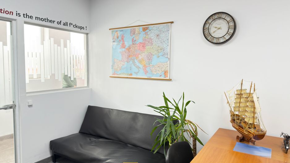 De inchiriat spațiu de birouri - Poză 4