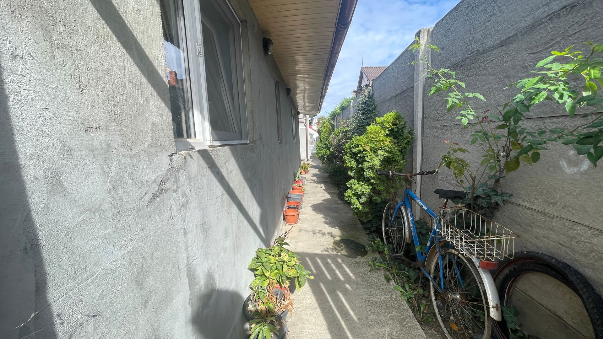 Casa de vanzare zona Bogdanesti - Poză 5