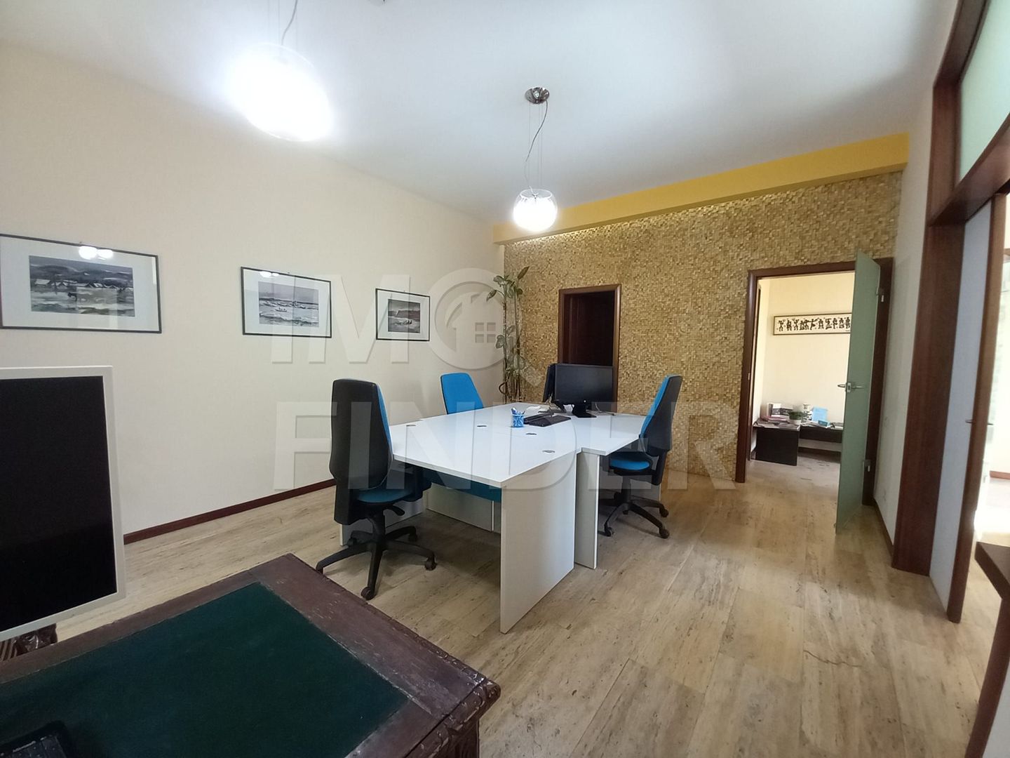 Spatiu de Birou Ultrafinisat zona Centrala - Poză 8