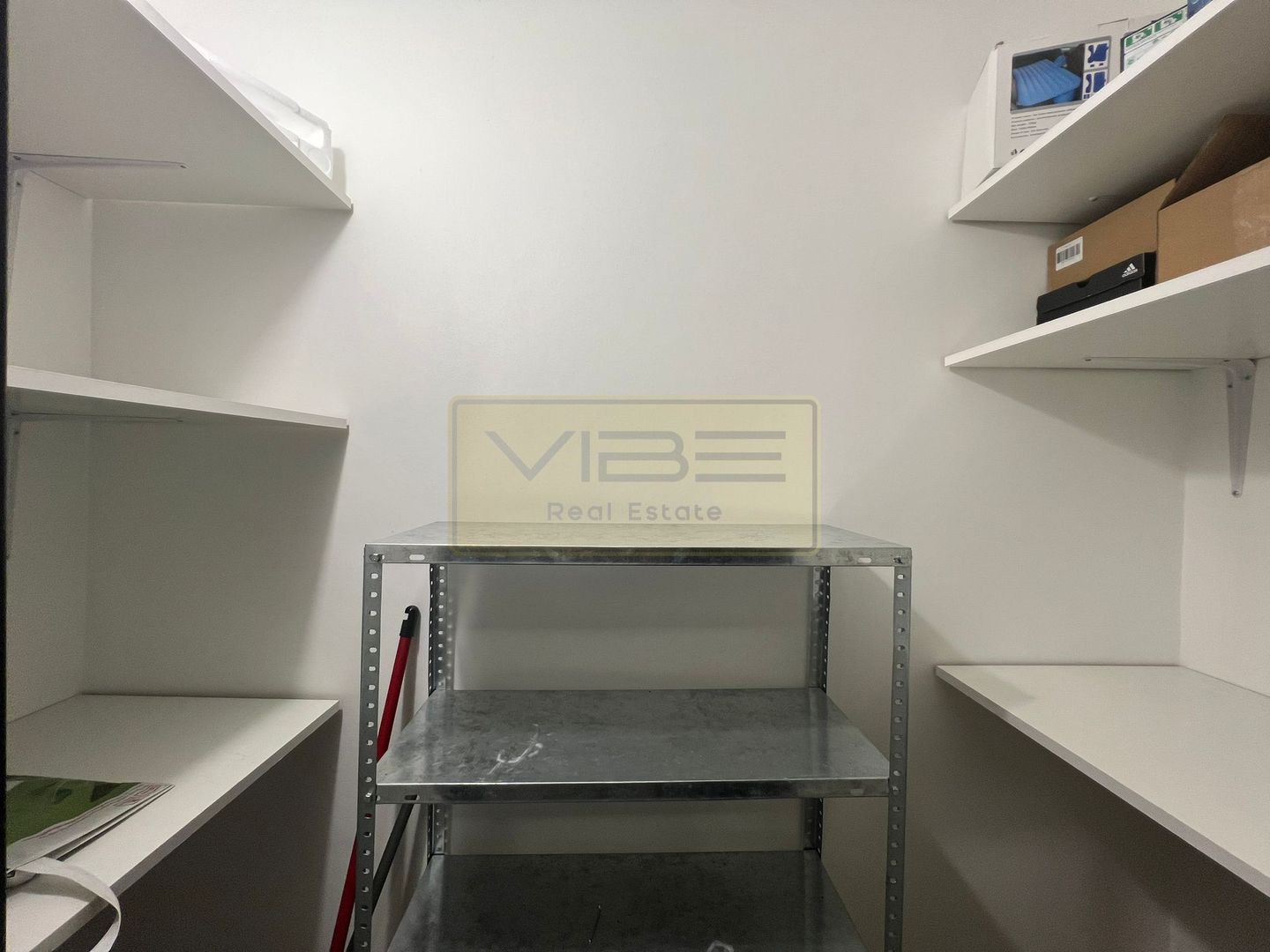 Apartament 1 camera+terasa Bucium - 10 min Family Market - Poză 18