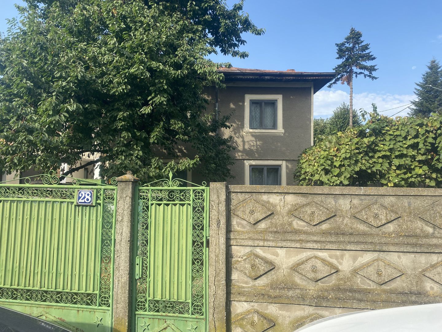 Vanzare casa cu 6 camere in Targoviste - vizavi de Colegiul Carabella - Poză 28