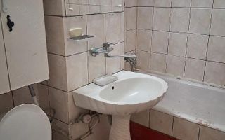 Apartament 3 camere-Decomandat -Zona Lipovei-Parter - Poză 9