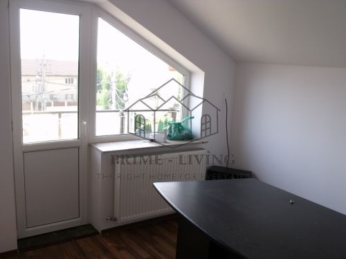 VILA INDIVIDUALA CU 6 CAMERE IN ZONA PIPERA - Poză 5