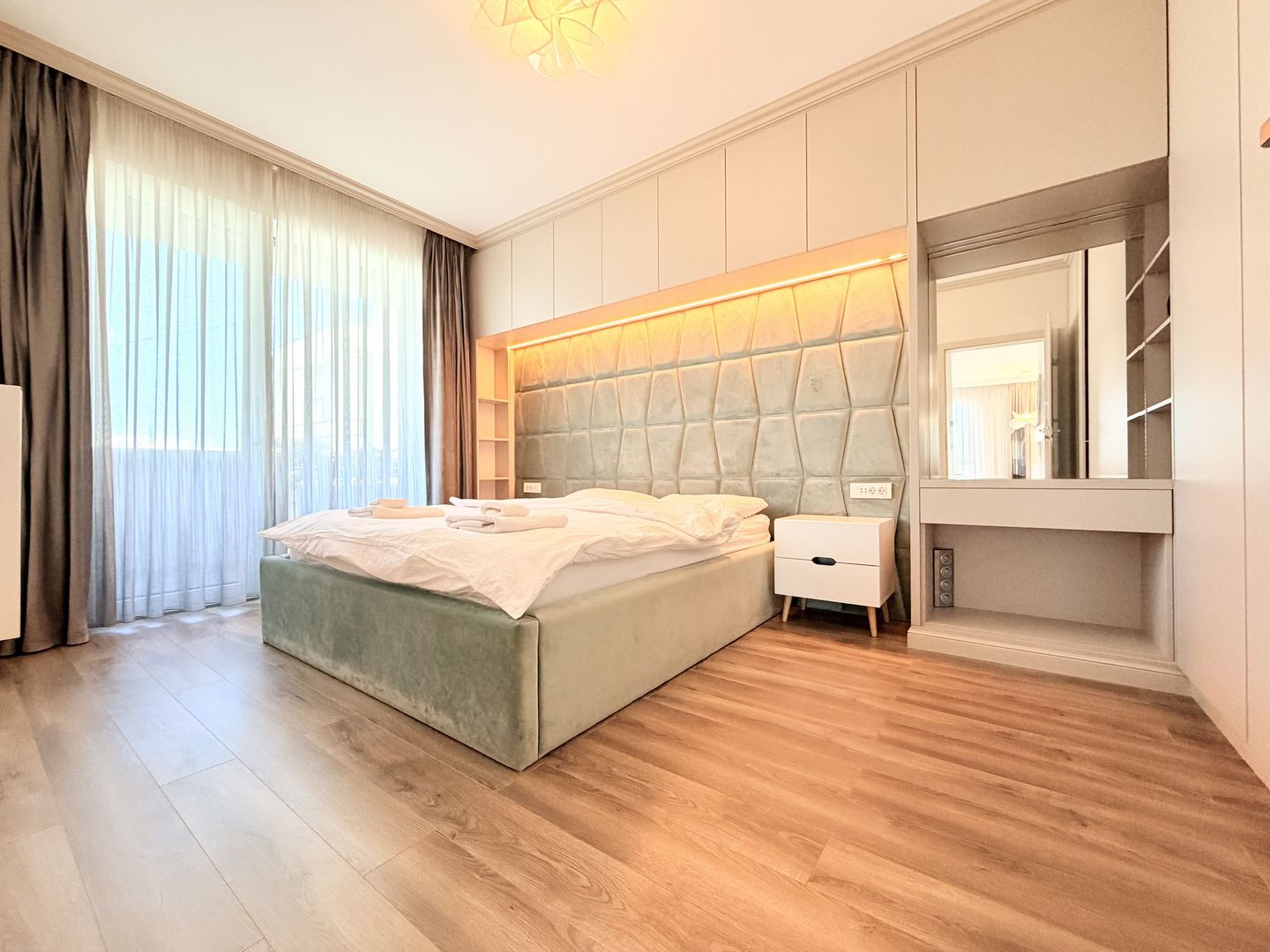 Penthouse cu 2 camere in zona Torontalului - Iris , cu loc de parcare - Poză 2