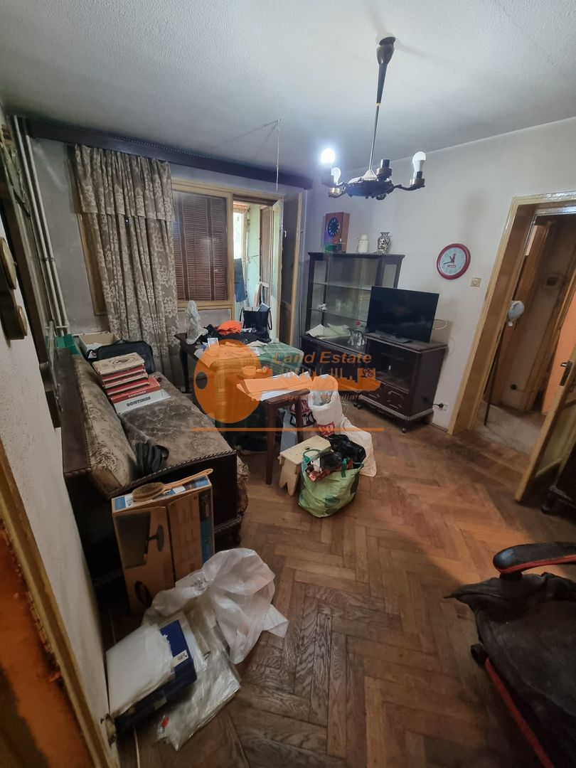 Apartament cu 2 camere zona Giulesti ( Bloc Reabilitat) - Poză 8