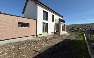 Case cu garaj Chinteni zona străzii Ana Aslan - Poză 5