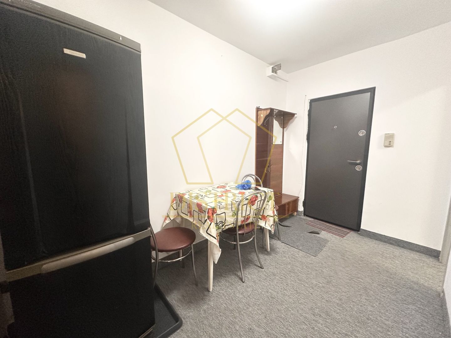 Apartament spațios cu o cameră I Sagului - Poză 4