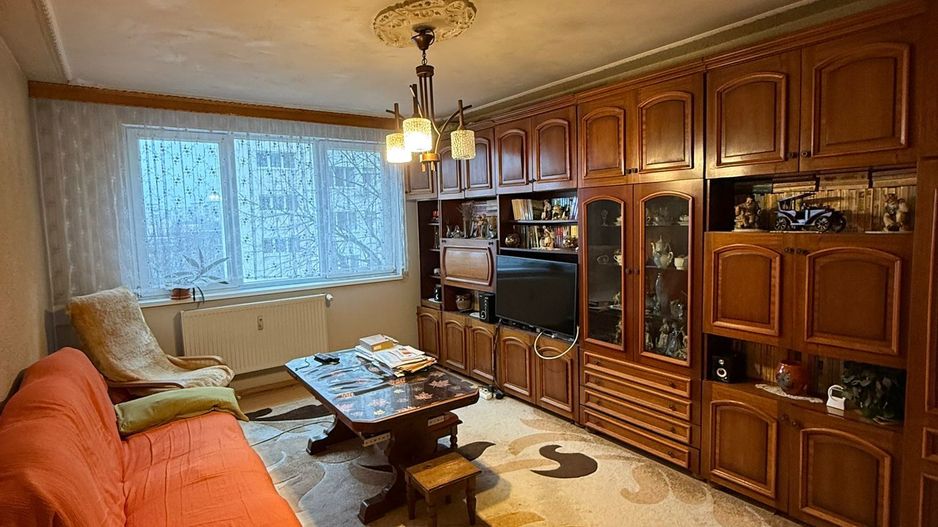 Apartament cu trei camere, Brancoveanu, 130.000€ - Poză 2