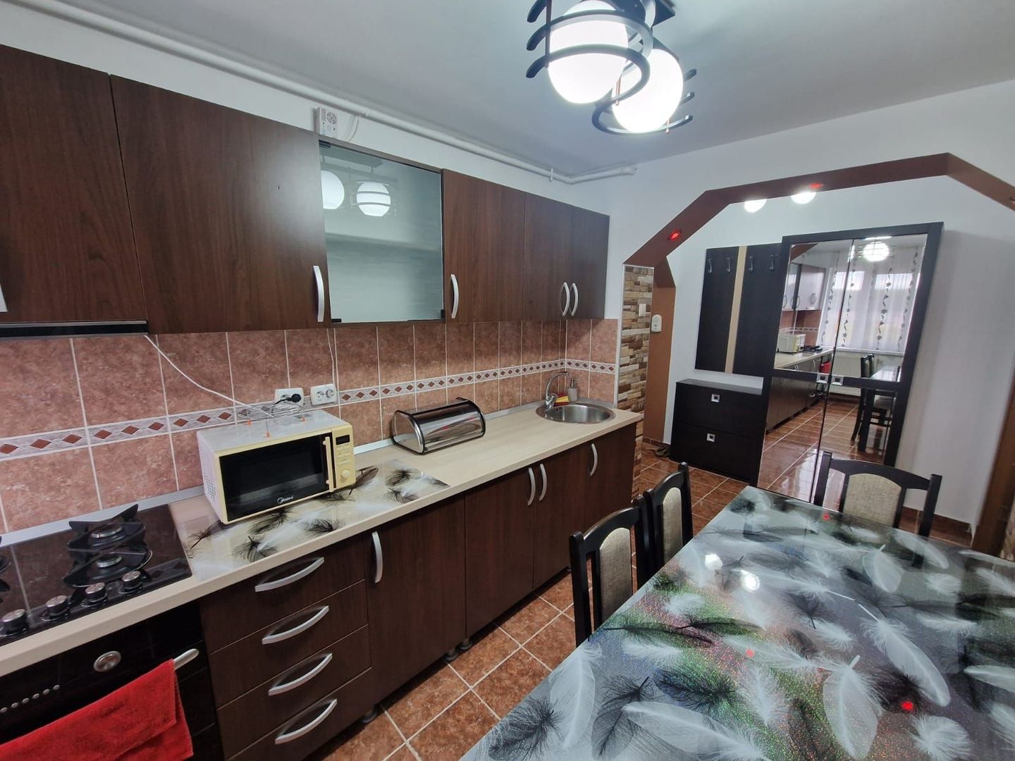 Inchiriez apartament 3 camere Muzeu - Poză 2