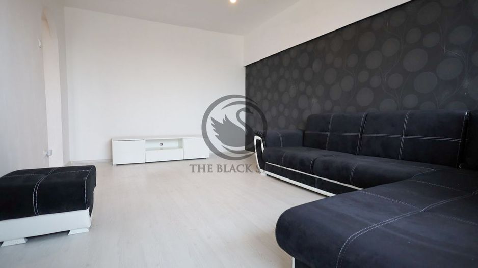 Apartament 3 camere de vanzare | Malu Rosu | Balcon 12mp | Comision 0% - Poză 1