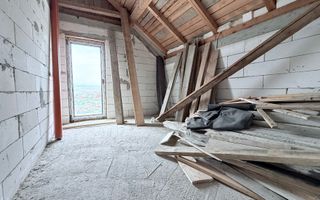 Casa individuala 5 camere, 2 bai, 120 mp, teren 300 mp, Sannicoara - Poză 16