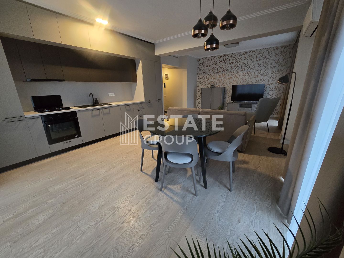 Apartament cu 2 camere in Dumbravita - Poză 2