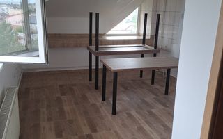 Etaj de inchiriat/ camere+ bai/bucatarie/spalatorie - Poză 14