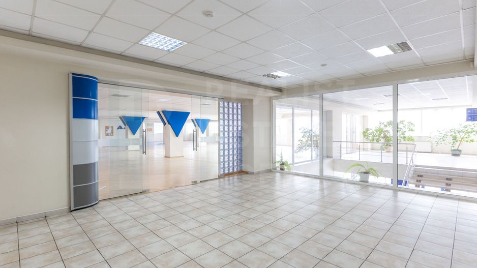 Chirie, oficiu, 645 mp, strada Calea Ieșilor, Buiucani - Poză 20