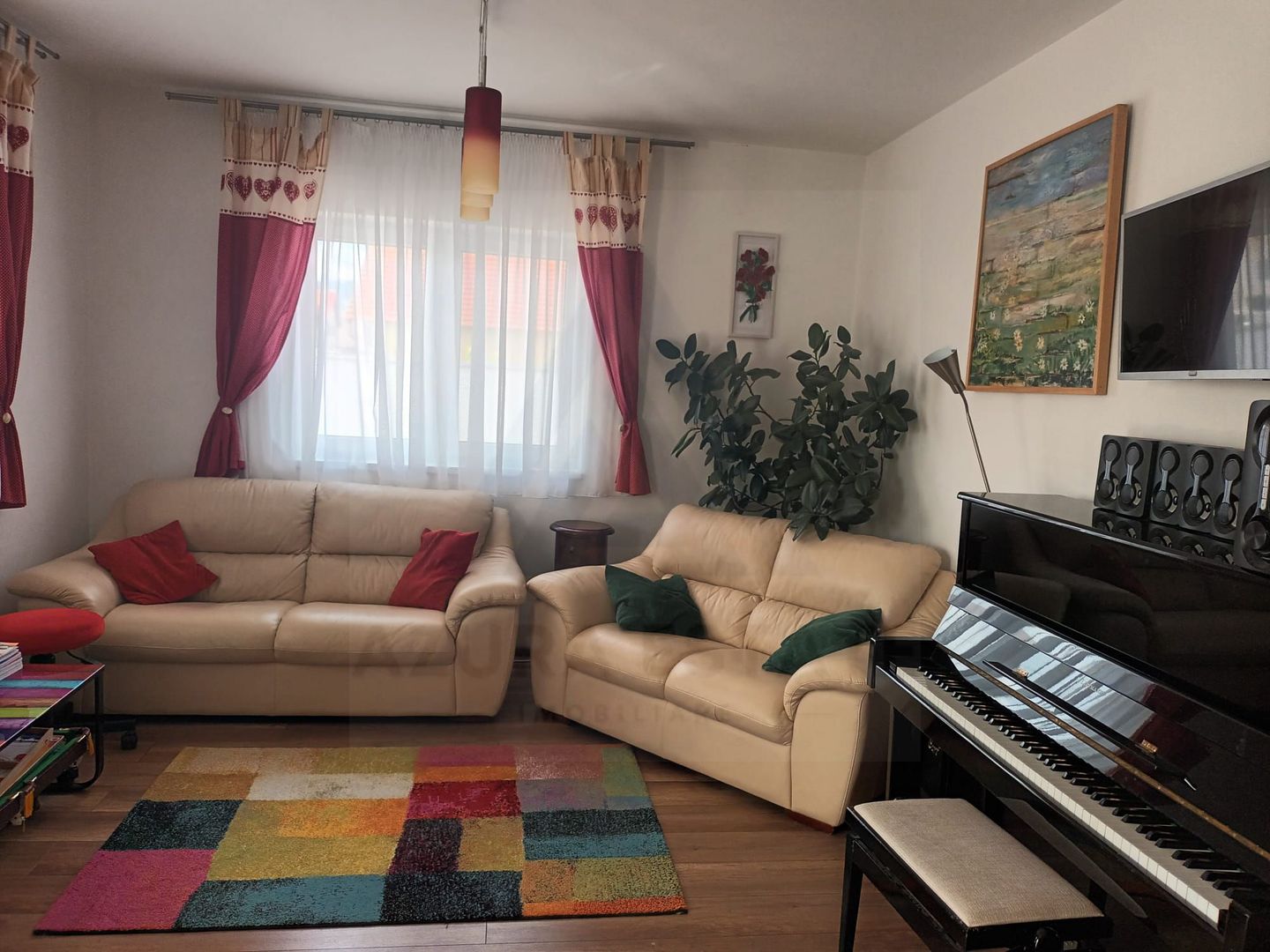 Casa individuala 5 camere 150 mp utili si teren 460 mp in Cristian - Poză 4