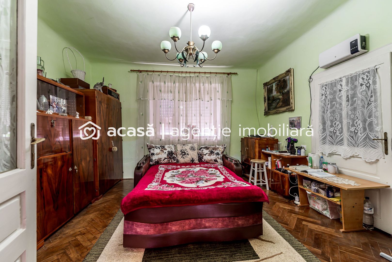 Casa 3 camere, bucatarie si baie, in zona centrala din Chisineu-Cris - Poză 14