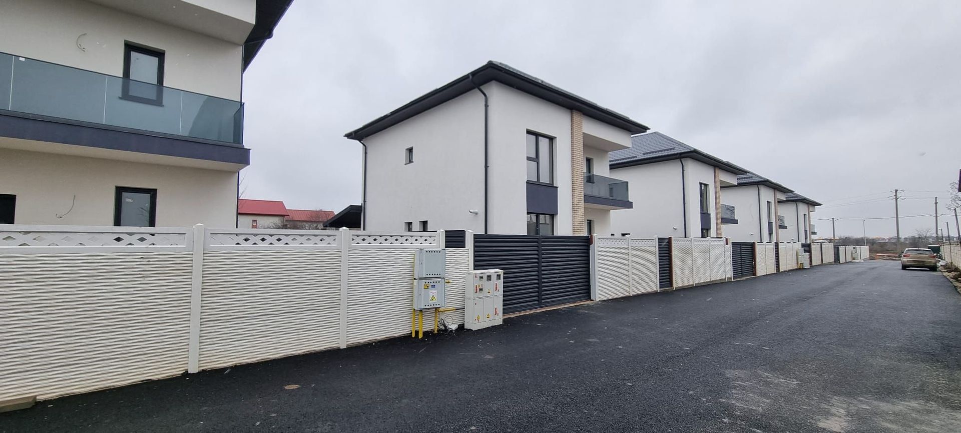 Complex rezidențial exclusivist de case individuale - Poză 2