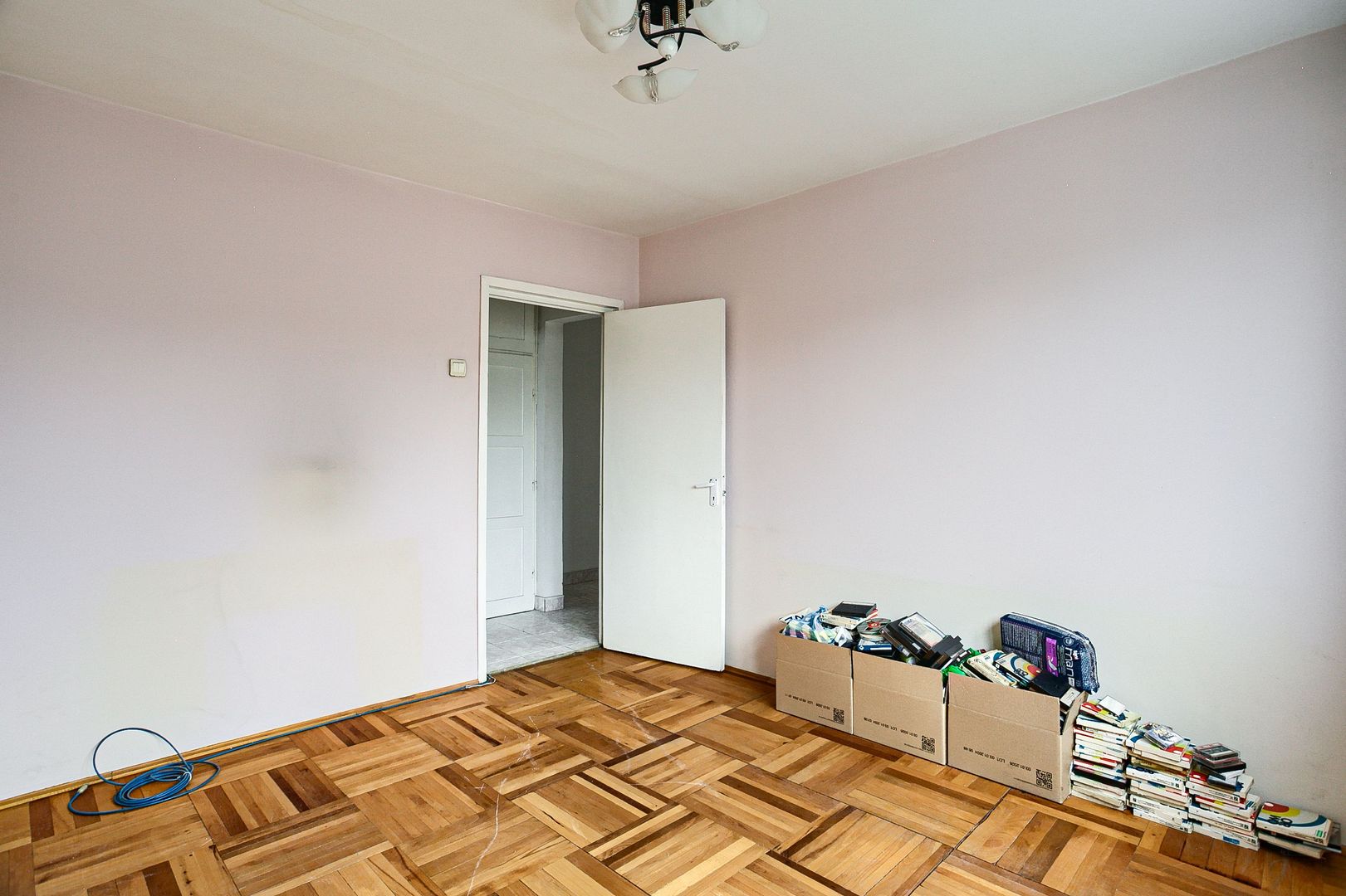 PROPRIETATE VÂNDUTĂ Apartament decomandat cu 3 camere in zona Garii - Poză 6