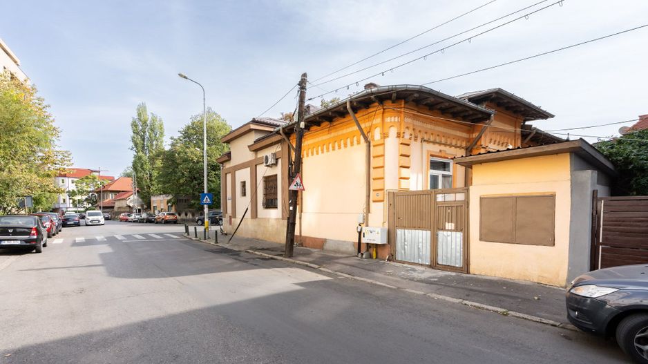 COMISION 0% - Casa 4 camere, singur curte, 400m de Bd Unirii - Teren 224 mp - Poză 14