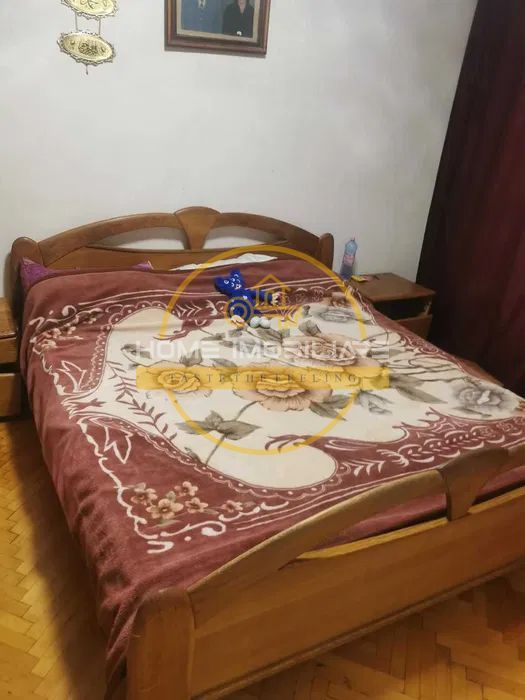 Apartament cu 3 camere / 76 mp / zona Podu Ros - Poză 4