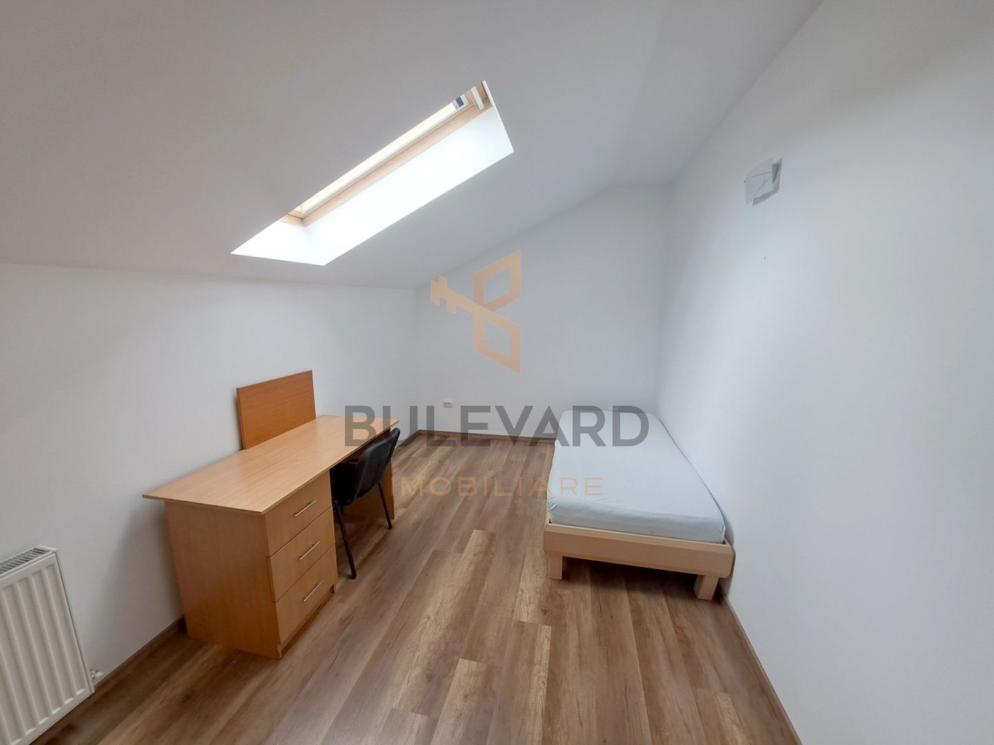 Apartament 4 camere 128 mp utili, centru Floresti - Poză 24