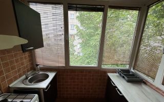 2 camere Crangasi ( bloc 1983- 6 minute de metrou ) - Poză 10