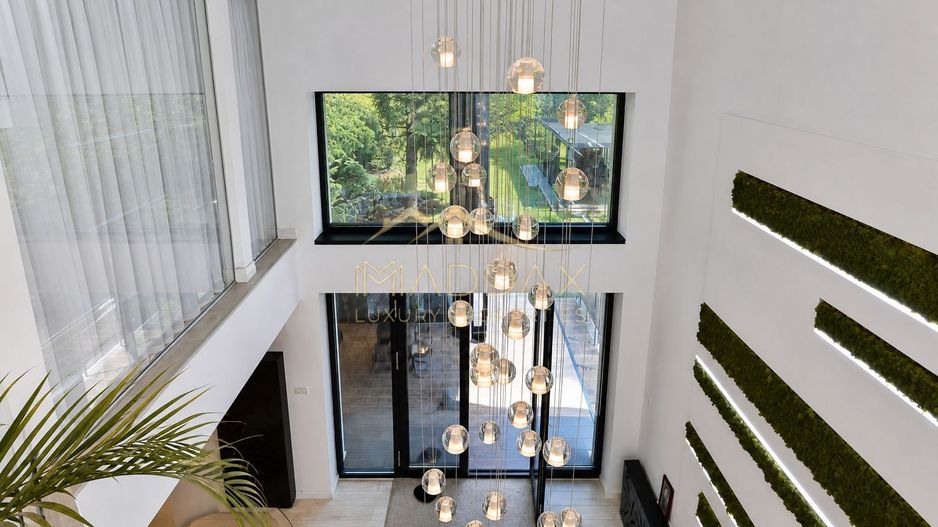 Vila Exclusivista cu 5 camere *3000mp curte si deschidere la lac* // Snagov - Poză 18