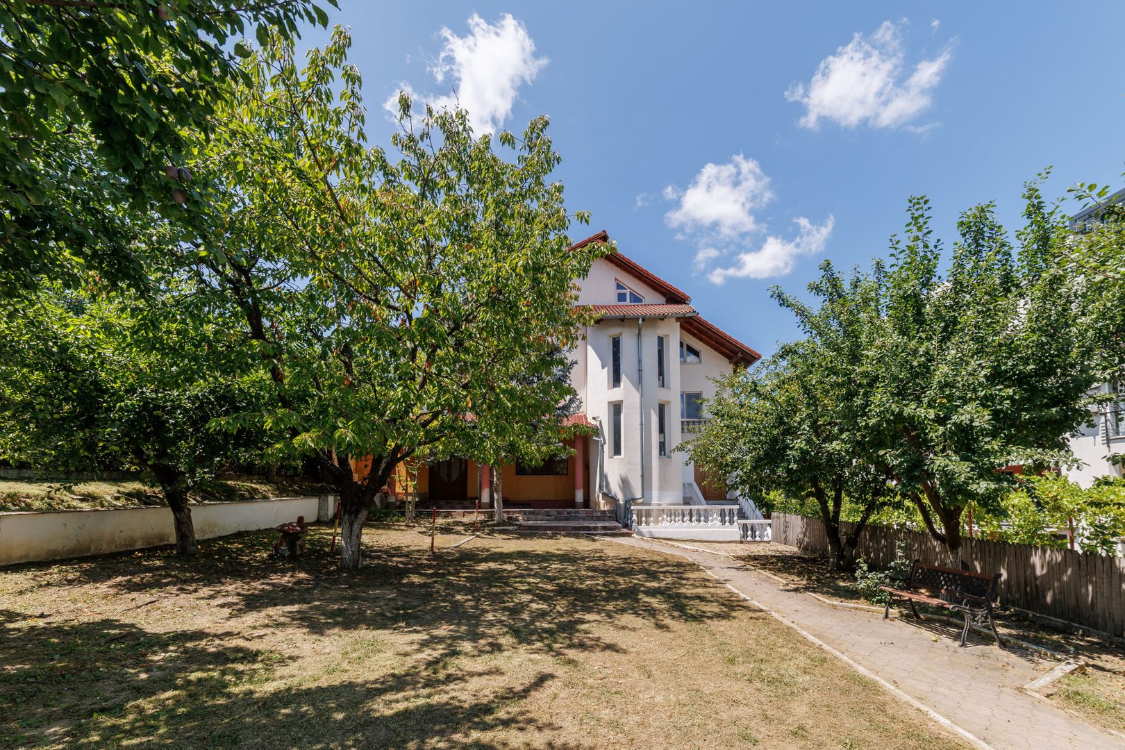 Proprietate multifunctionala | Doua cladiri | 581 mp | Pitesti - Poză 33