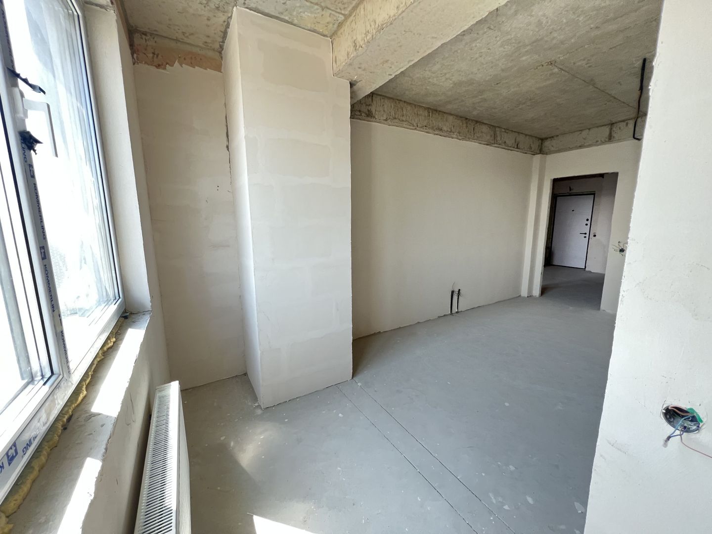 Apartament cu 1 odaie+living în Ialoveni - Poză 6