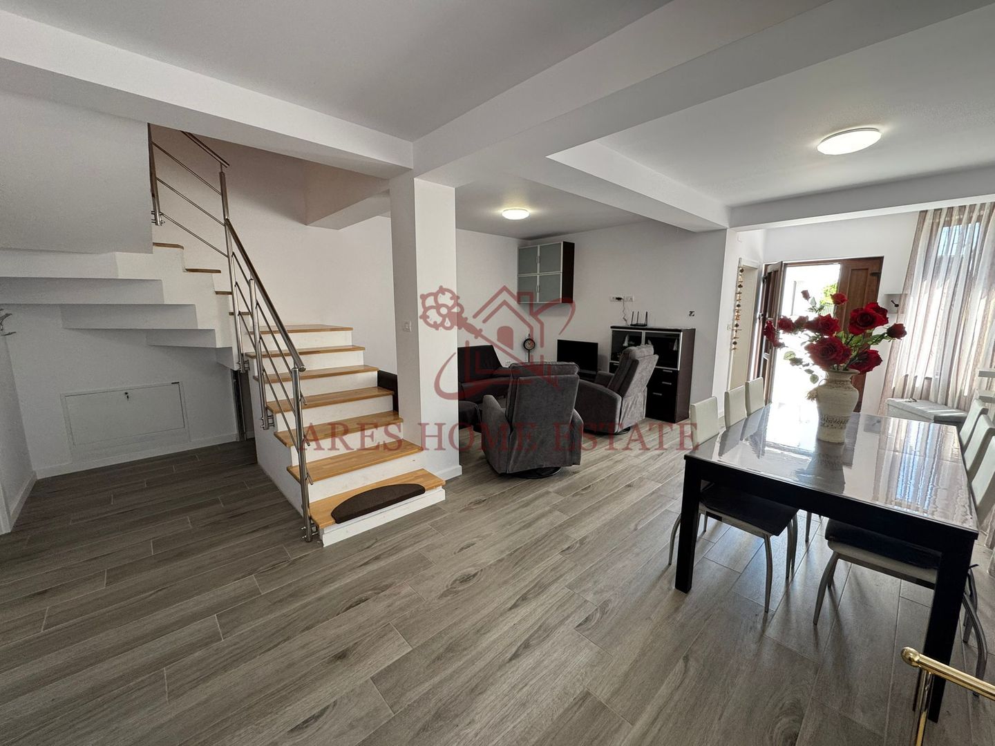 Casă individuală 6 camere, 200 mp, garaj și curte amenajată – Chișoda - Poză 7