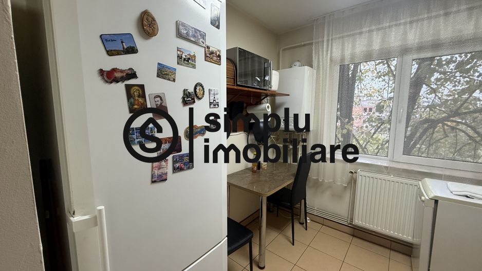Apartament 3 camere decomandate Central et 2/4 - Poză 18