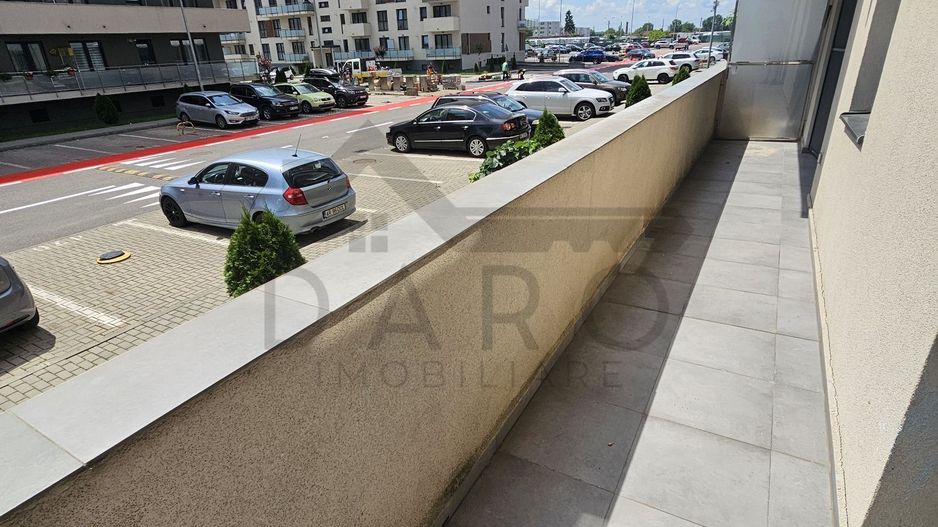 Proprietar Inchiriez apartament doua camere Maurer - Poză 8