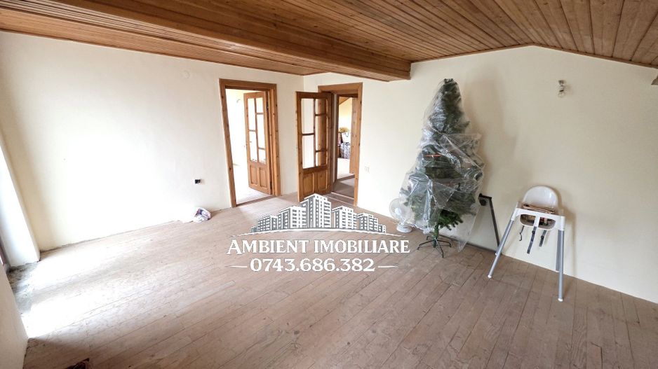 VILĂ DUPLEX P+M, teren 900 mp, VASLUI str. V. SILVESTRU; - Poză 7