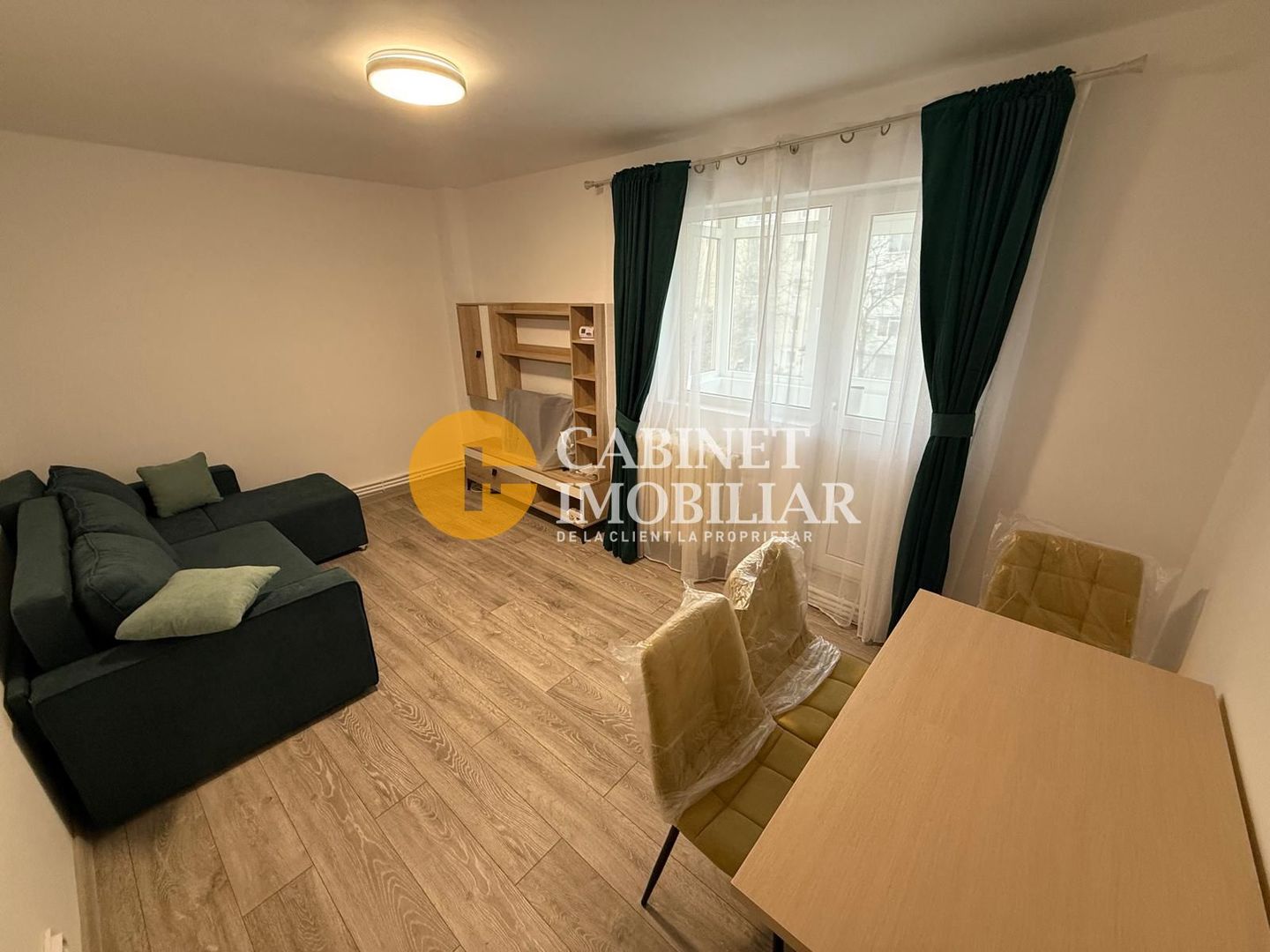 Apartament 3 camere DECOMANDAT- ETAJ 2- PACURARI ALPHA BANK - Poză 1