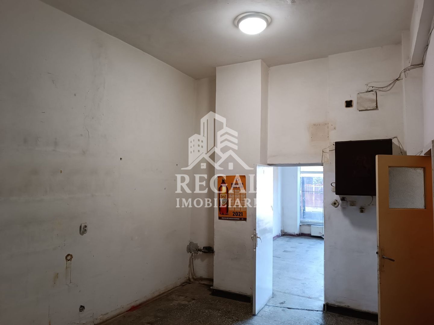 Spatiu comercial Micro 5 (Statia de autobuz) - Poză 6