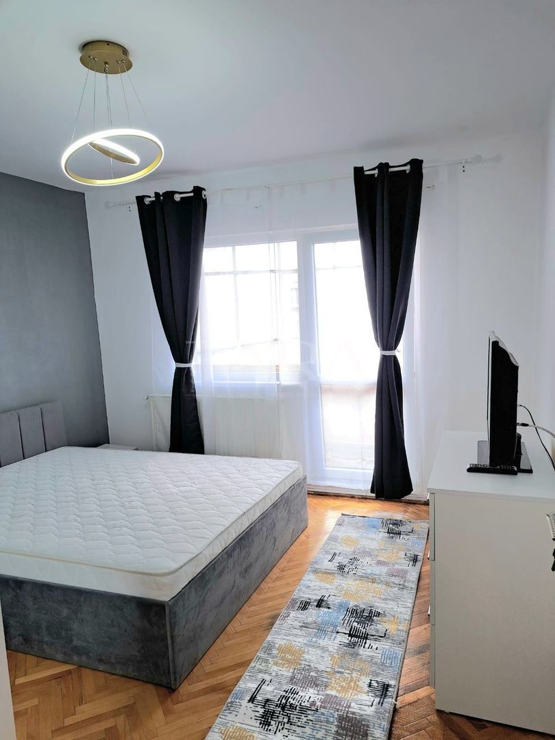 Apartament 3 camere în Între Lacuri – 2 băi, 2 balcoane, mobilat. - Poză 5